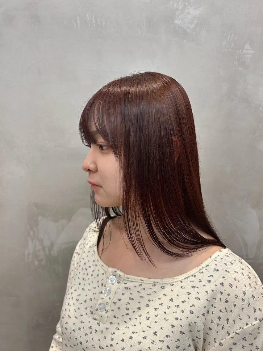 ロング レッドブラウン 砂川 渉　elima byのヘアスタイル