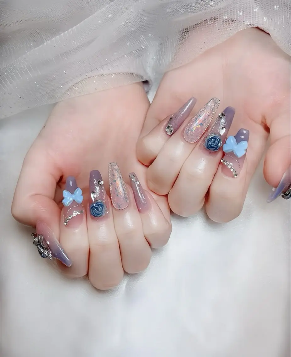ネイル オーロラネイル チークネイル 桜ネイル クリアネイル ドット ハンドネイル Rin Nail 新大久保店のネイルデザイン