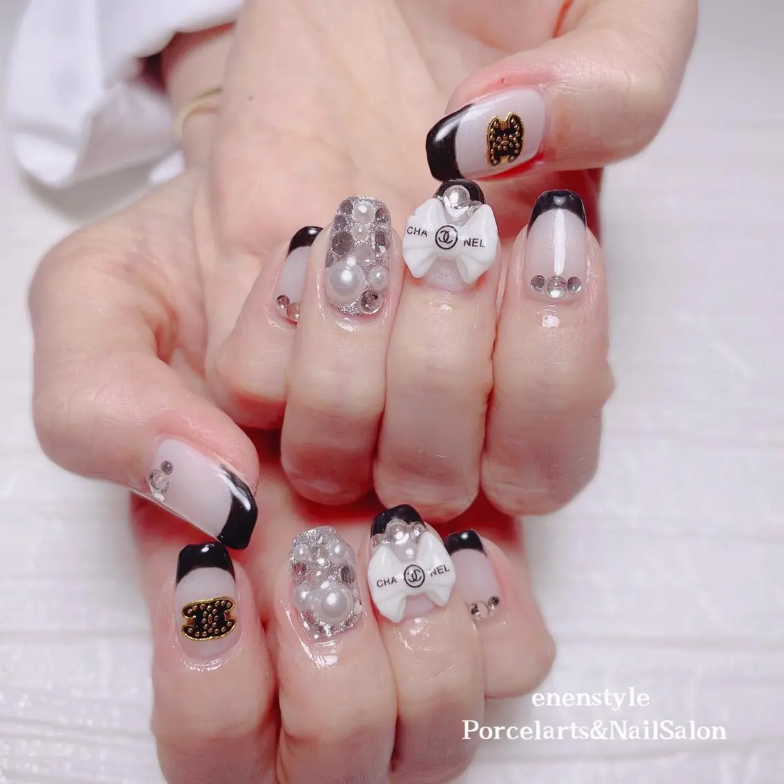 ミディアム ネイル 🐾enen style 🐾のネイルデザイン