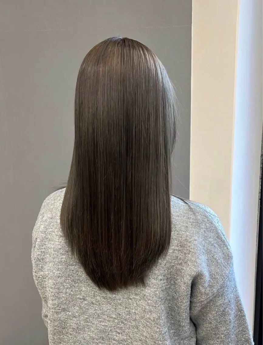 カラー 楠 彩乃のヘアスタイル