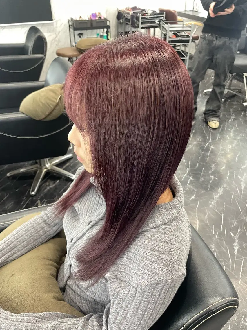 ロング カラー カット ヘアカラー ヘッドスパ 五十嵐 満梨奈のヘアスタイル