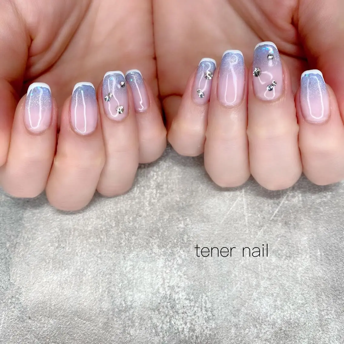 ネイル ブルー グラデーション ピンク テネルネイル tener nailのネイルデザイン