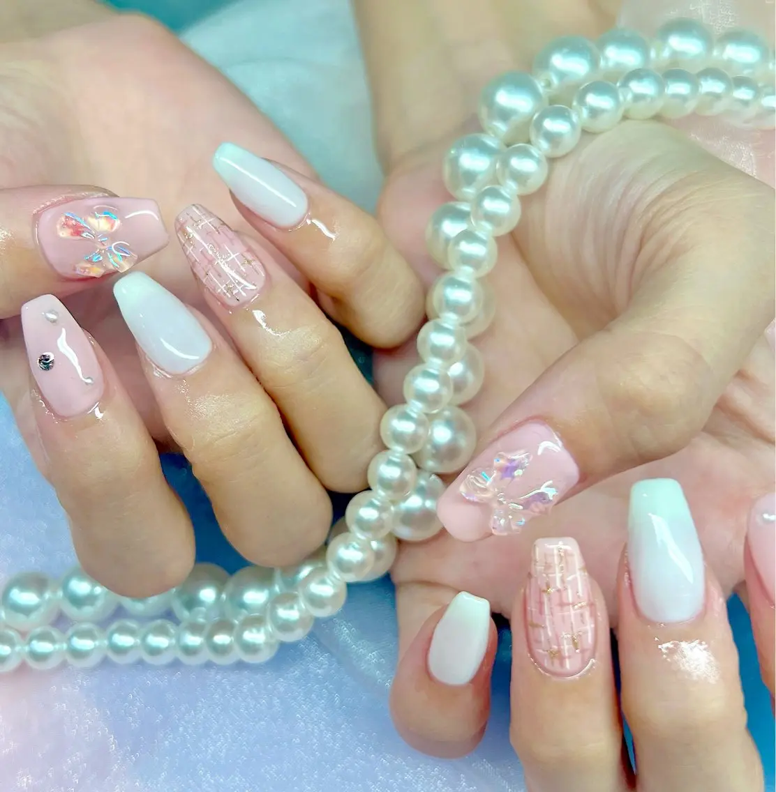 ネイル キラキラネイル ワンホンネイル ハンドネイル NailSalon MAHINAのネイルデザイン