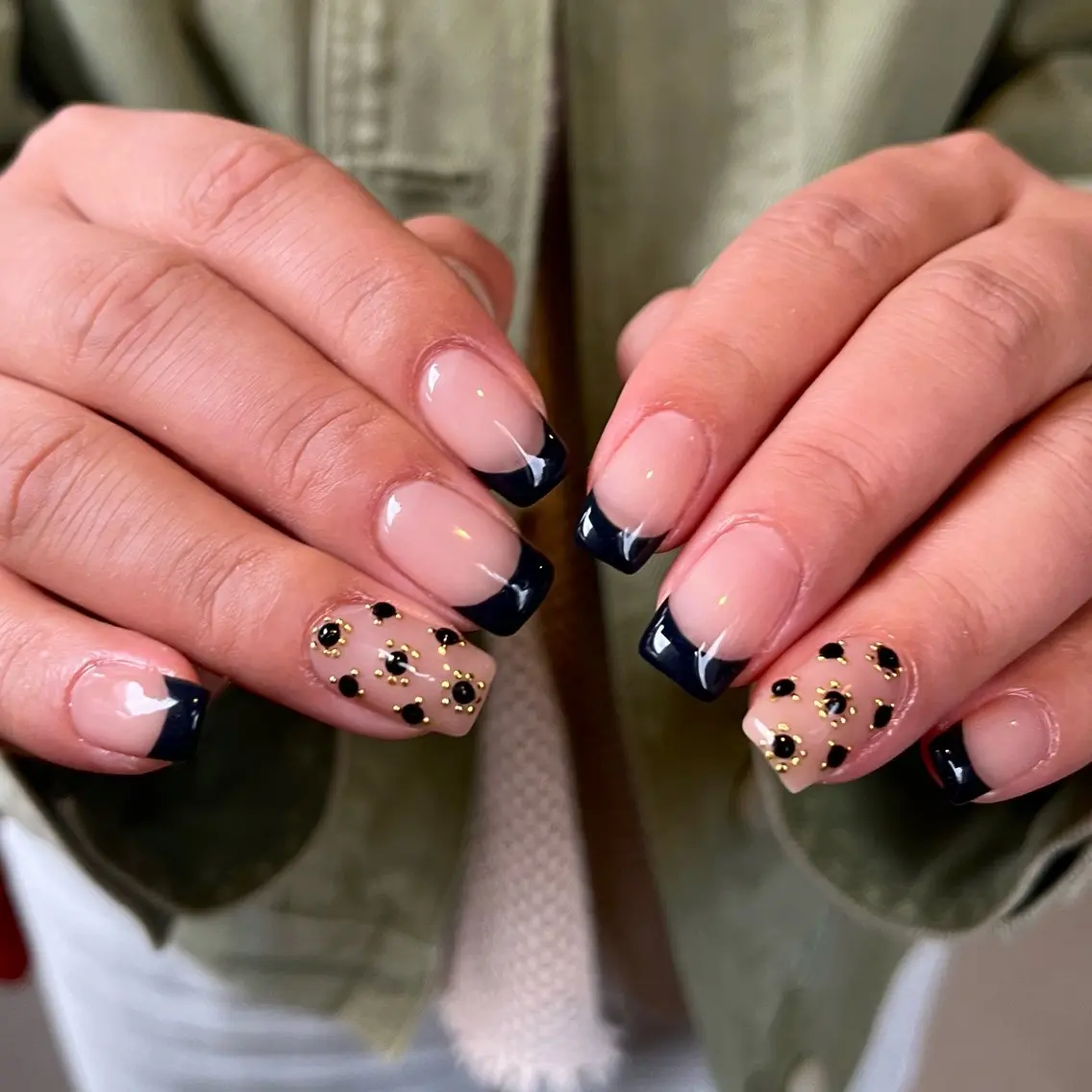 ネイル グリーン ハンドネイル vegh. nail/阿波座のネイルデザイン