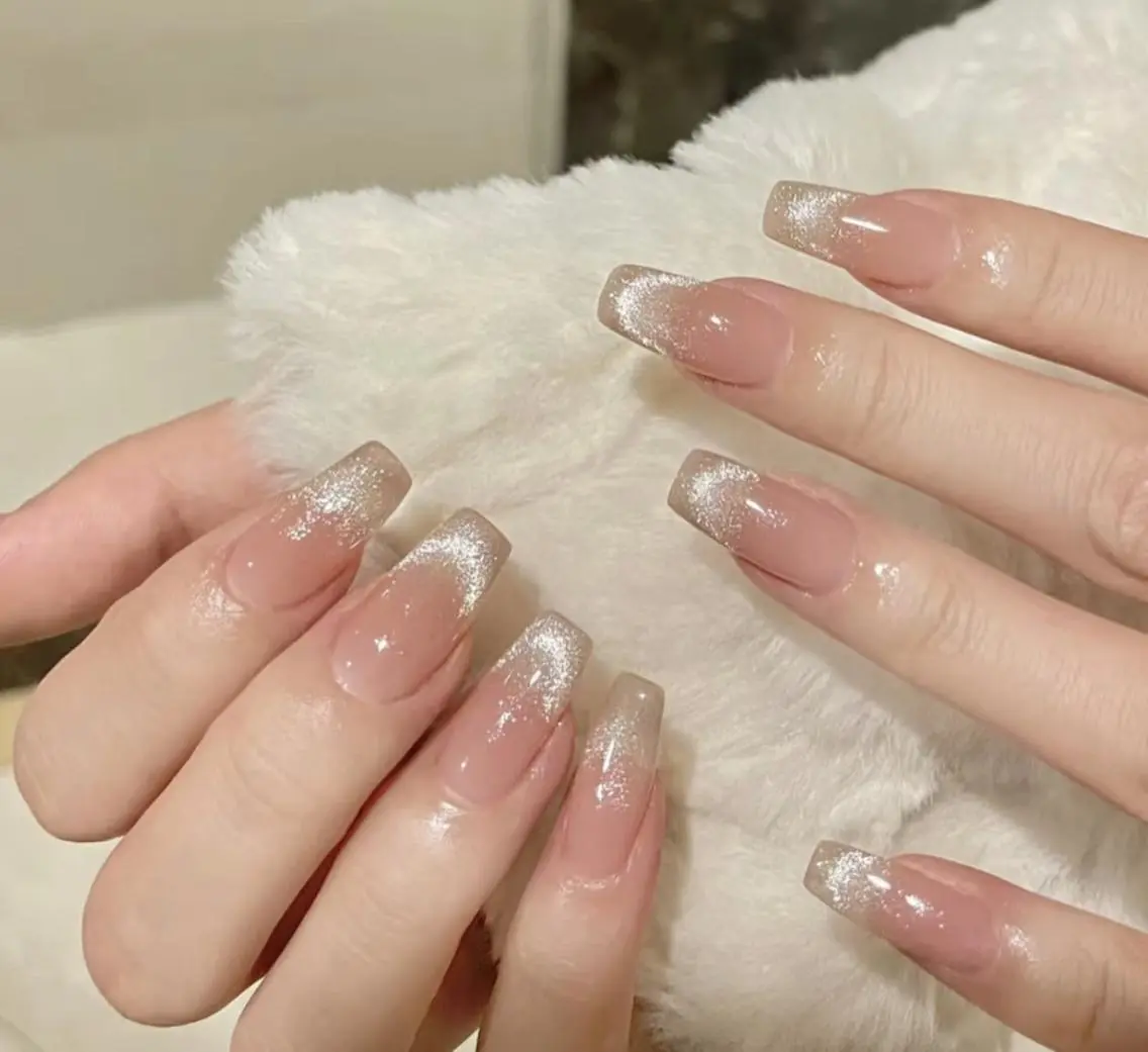 ⋆˙♡✨ワンホンチークマグネットネイルの写真