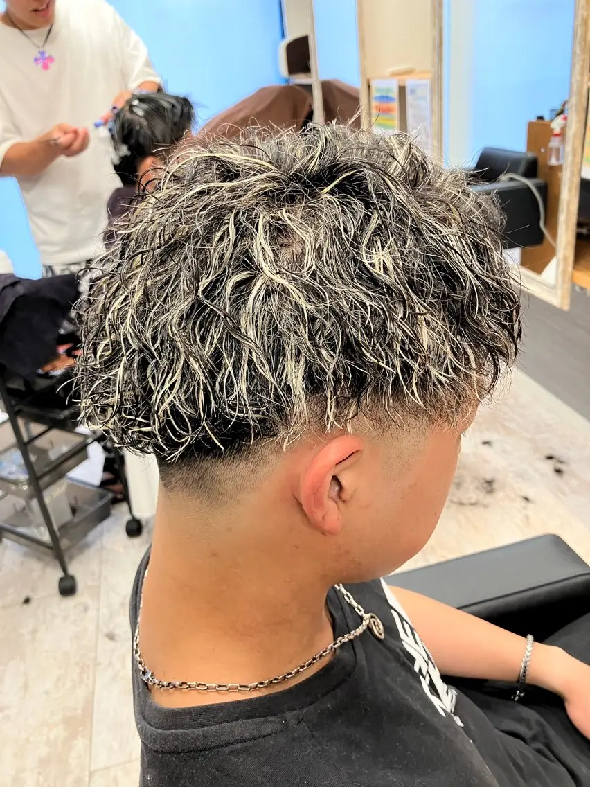 パーマ メンズ カット ヘアカラー メンズ特化/パーマ/ フェードWATARUのヘアスタイル
