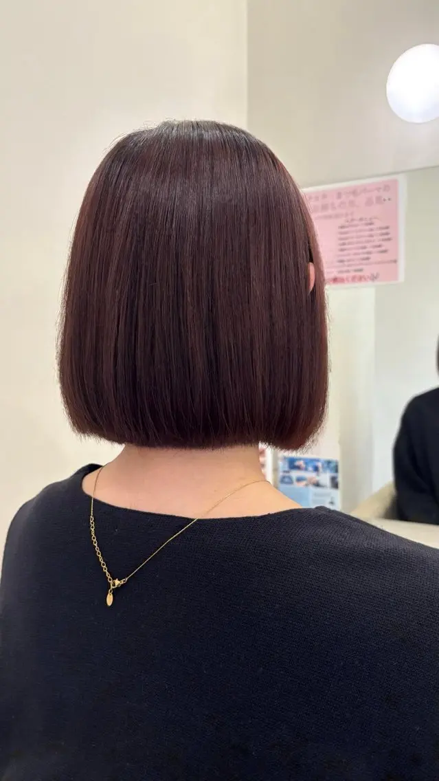 ショート NENE🌿透明感 カラーを作る美容師のヘアスタイル