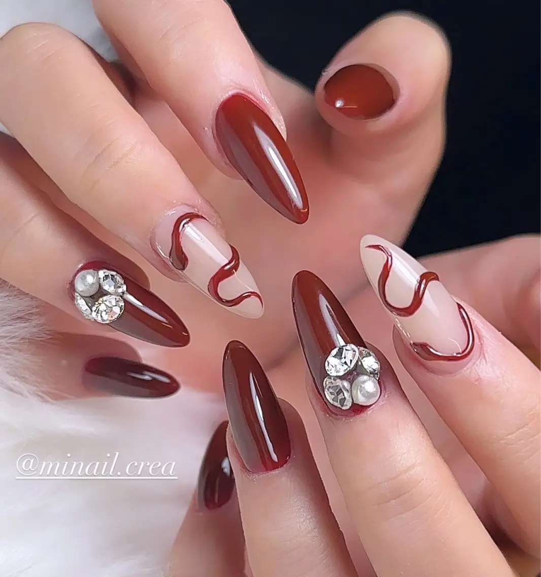 ネイル ボルドー ジェルネイル キラキラネイル ロングネイル ワンカラーネイル CReA nailのネイルデザイン