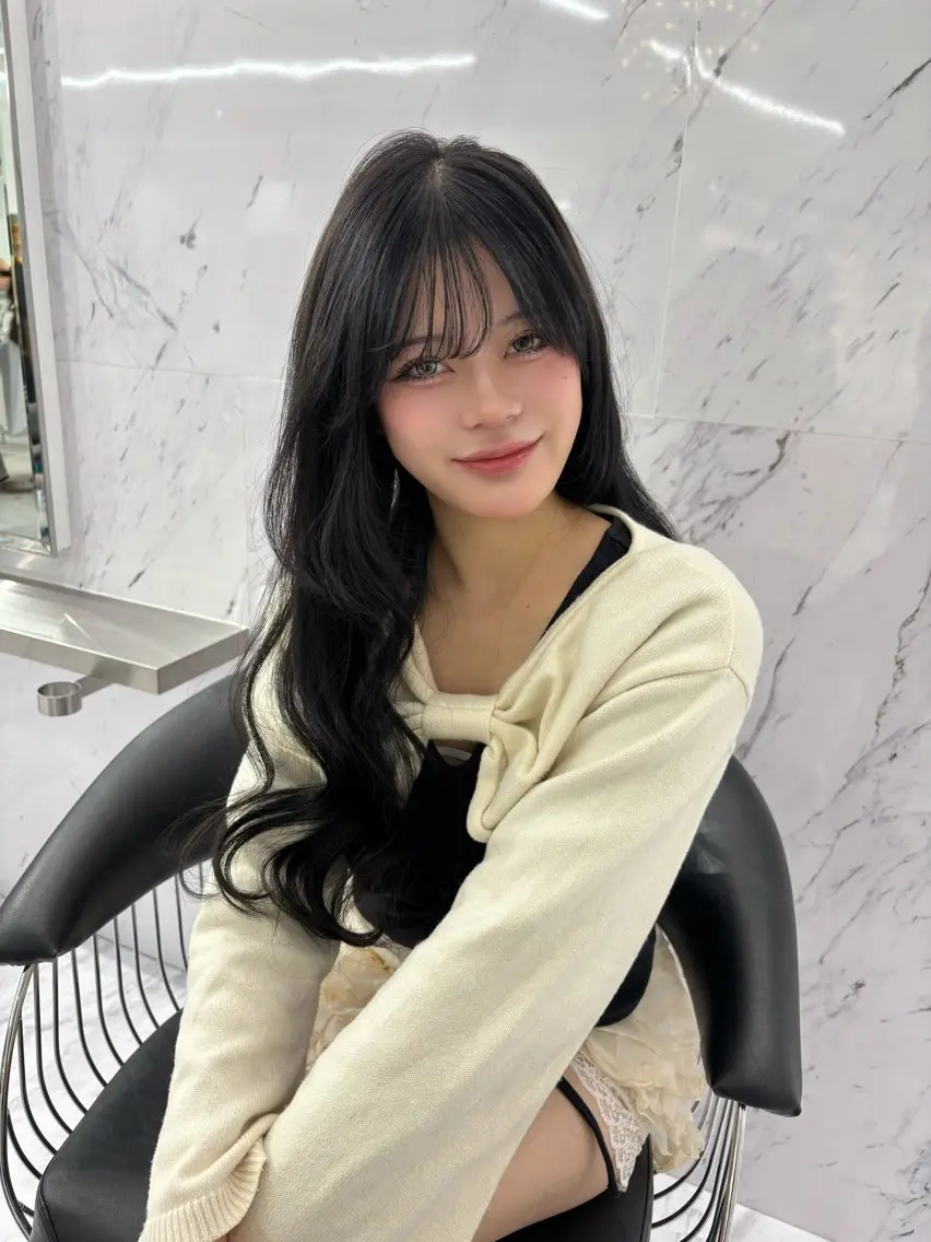 ロング カラー ロング カット ヘアカラー トリートメント ParveMix 🪽鳥取彩花のヘアスタイル