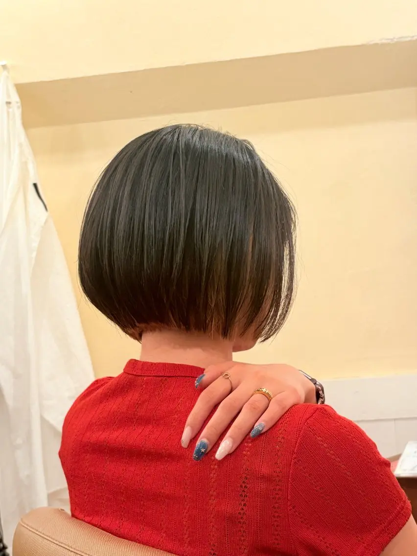 ショート ショートボブ ボブ ショートヘア 河本 愛花のヘアスタイル