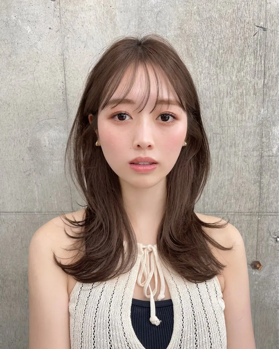 ミディアム カラー ヘアアレンジ カット ヘアカラー トリートメント ヘッドスパ ヘアセット 【柔らか透明感✨/ 似合せ前髪】大石葉月のヘアスタイル