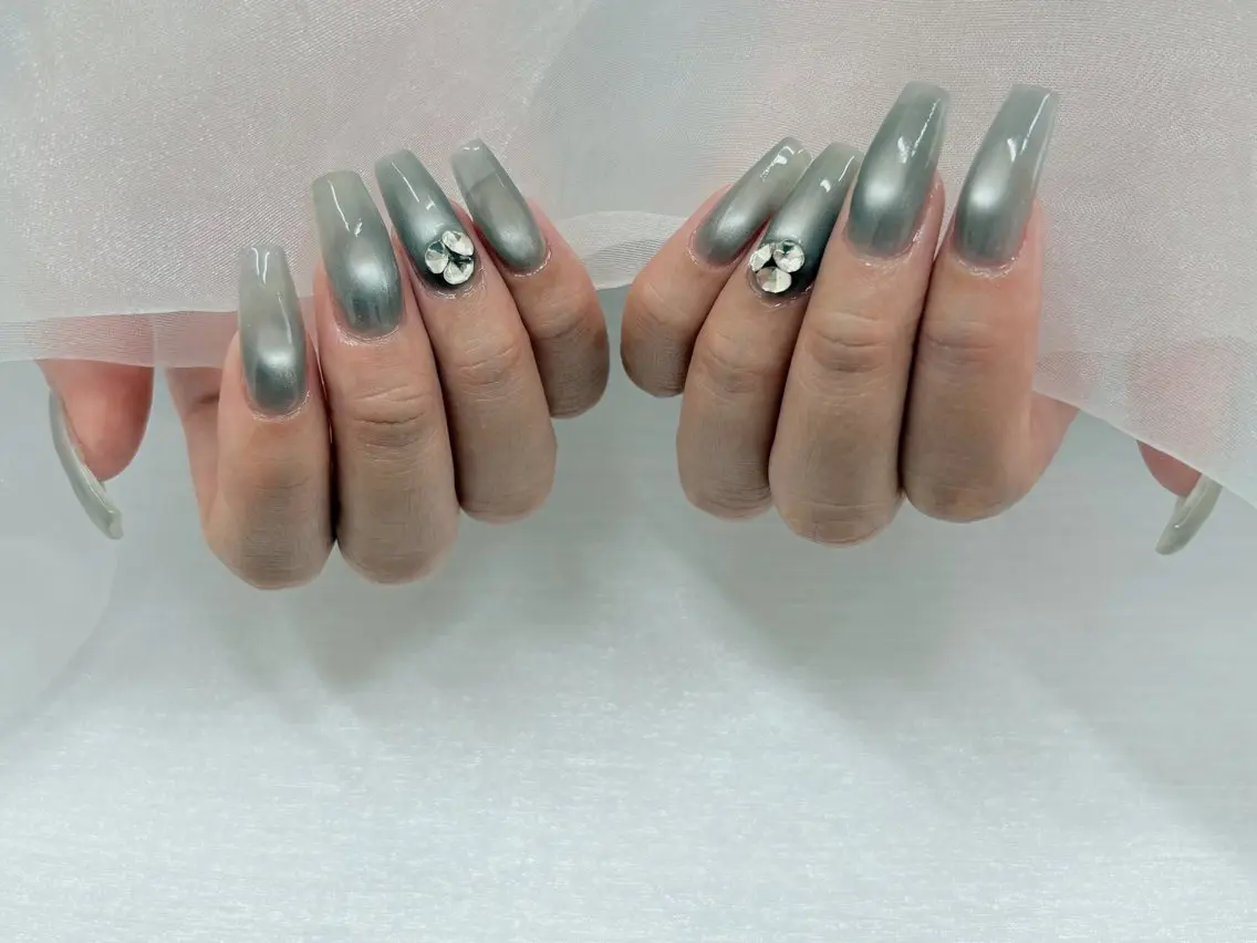 ネイル ハンドネイル Regene NIHEIのネイルデザイン