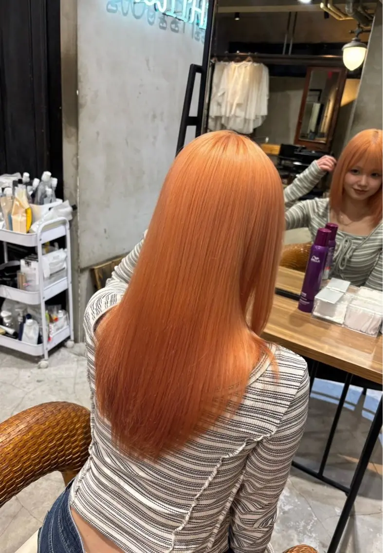 ロング カラー ヘアアレンジ ヘアカラー トリートメント 派手髪/ハイトーン RIN🩵ྀིのヘアスタイル