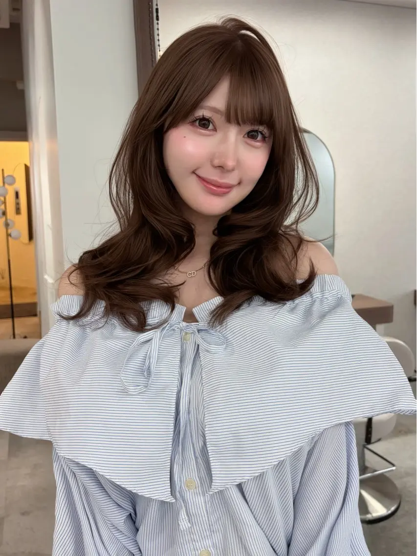 ミディアム カラー ミディアムレイヤー ブラウンカラー ショコラブラウン 韓国風ヘア レイヤーカット カット ヘアカラー トリートメント 藤野 結衣のヘアスタイル