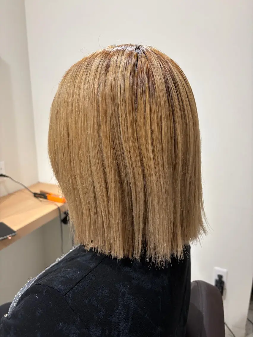 ミディアム ボブ 大阪 天王寺 attraitななかのヘアスタイル