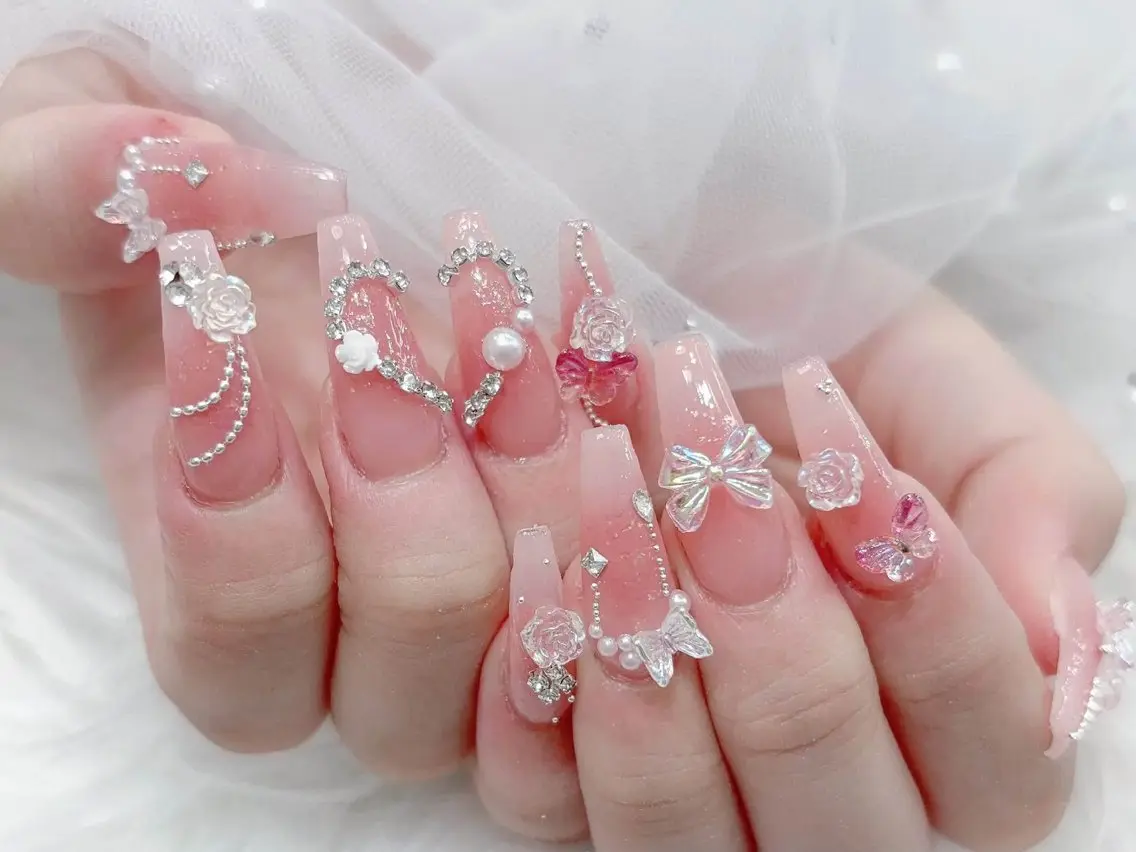 ネイル 長さ出し 韓国ネイル スカルプネイル ワンホンネイル ハンドネイル ハンドケア Akira✨ nailのネイルデザイン