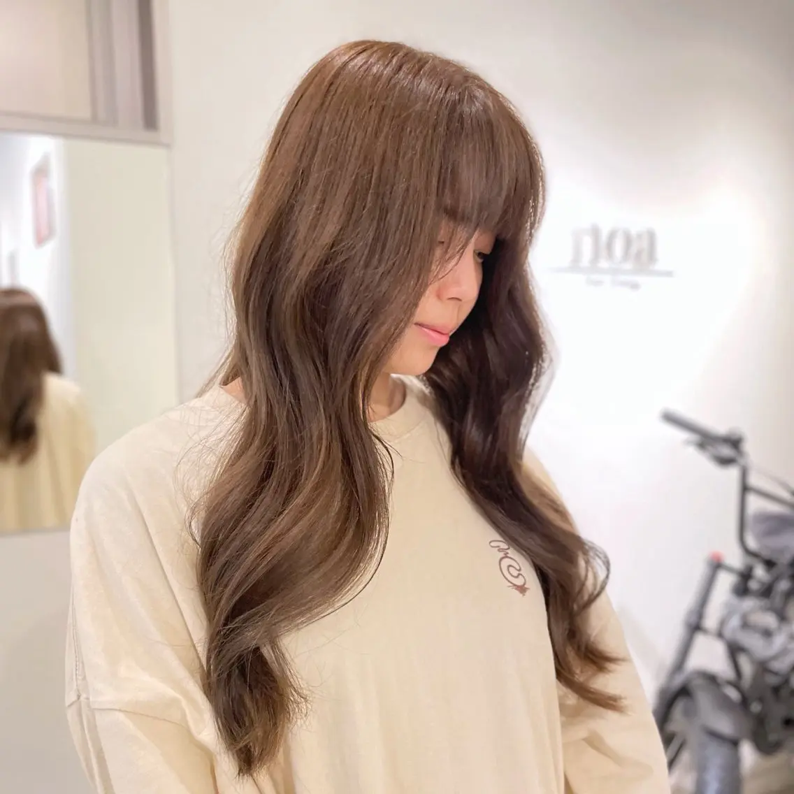 ロング カラー ベージュカラー 透明感カラー ダブルカラー ヘアカラー トリートメント miyu♡̷̷ 韓国ヘア/顔まわりのヘアスタイル