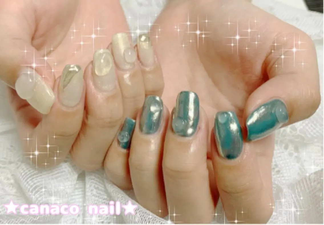 ネイル アートネイル ジェルネイル グリーン ミラーネイル ニュアンスネイル ベテランネイル cnc nailのネイルデザイン