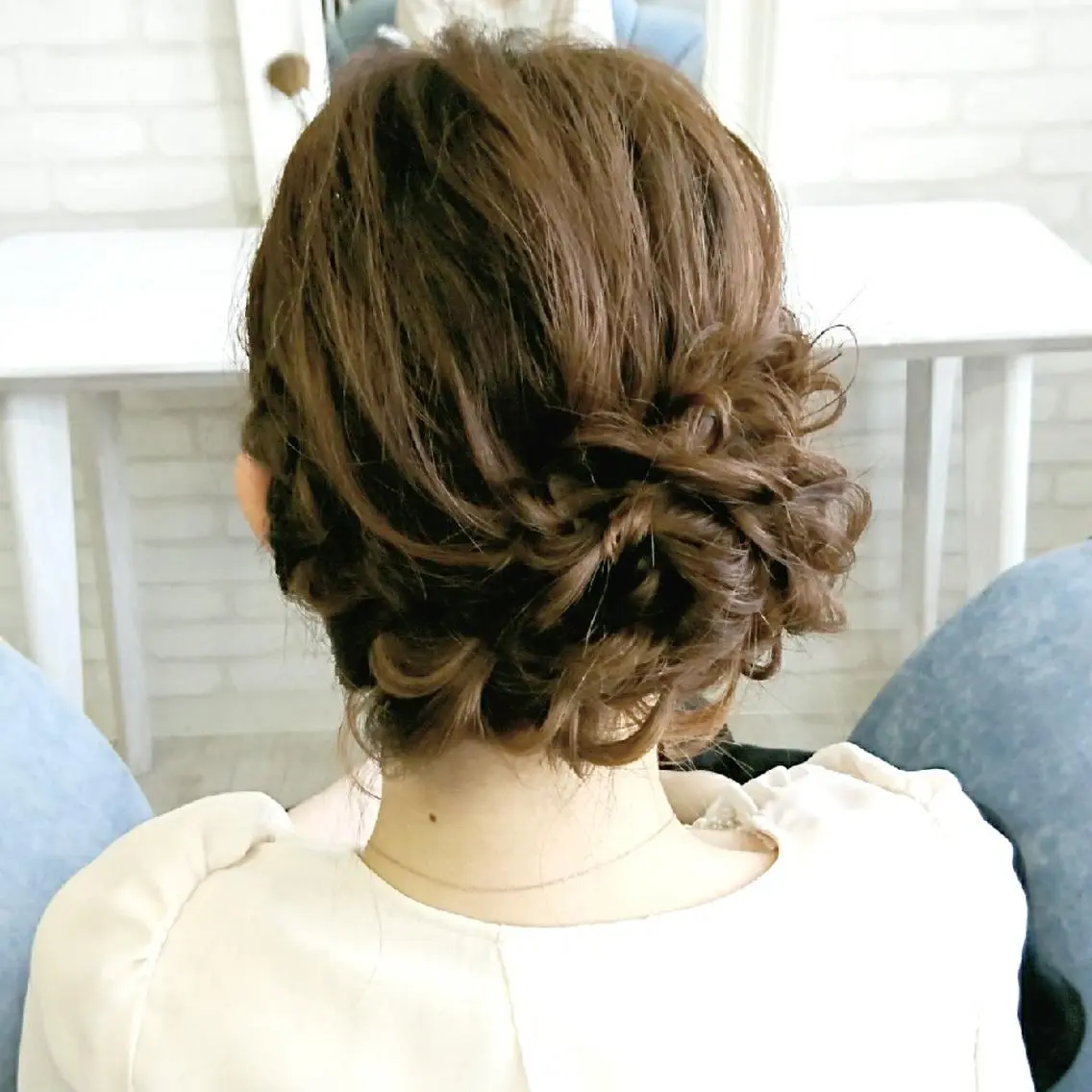 ミディアム ヘアアレンジ 植田 真理のエステ・リラクイメージ