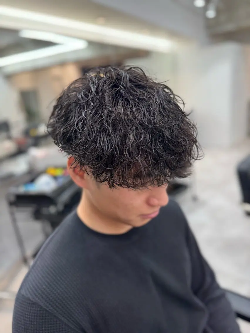 パーマ メンズ フェザーパーマ メンズパーマ スペインカール 波巻きパーマ ニュアンスパーマ カット パーマ 大宮/メンズパーマ 関勇也のヘアスタイル