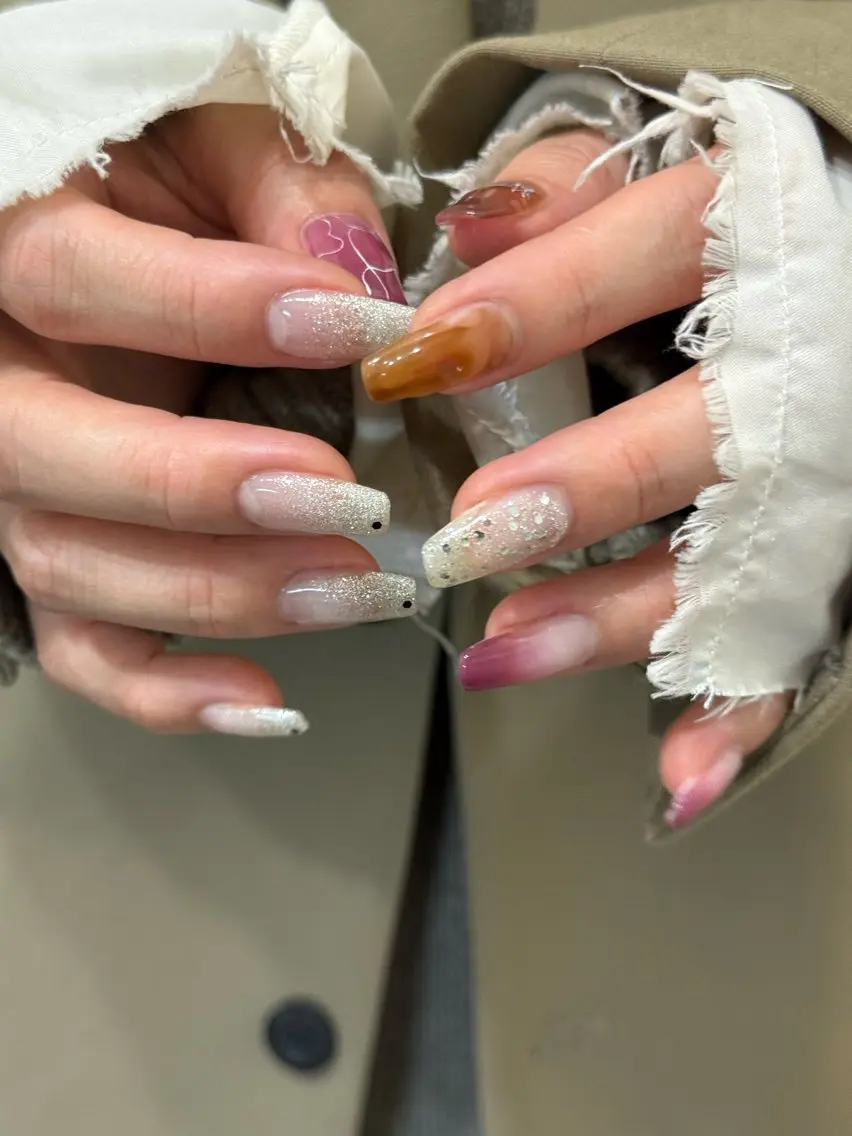 ネイル ハンドネイル フットネイル kiii.__ ✴︎*のネイルデザイン
