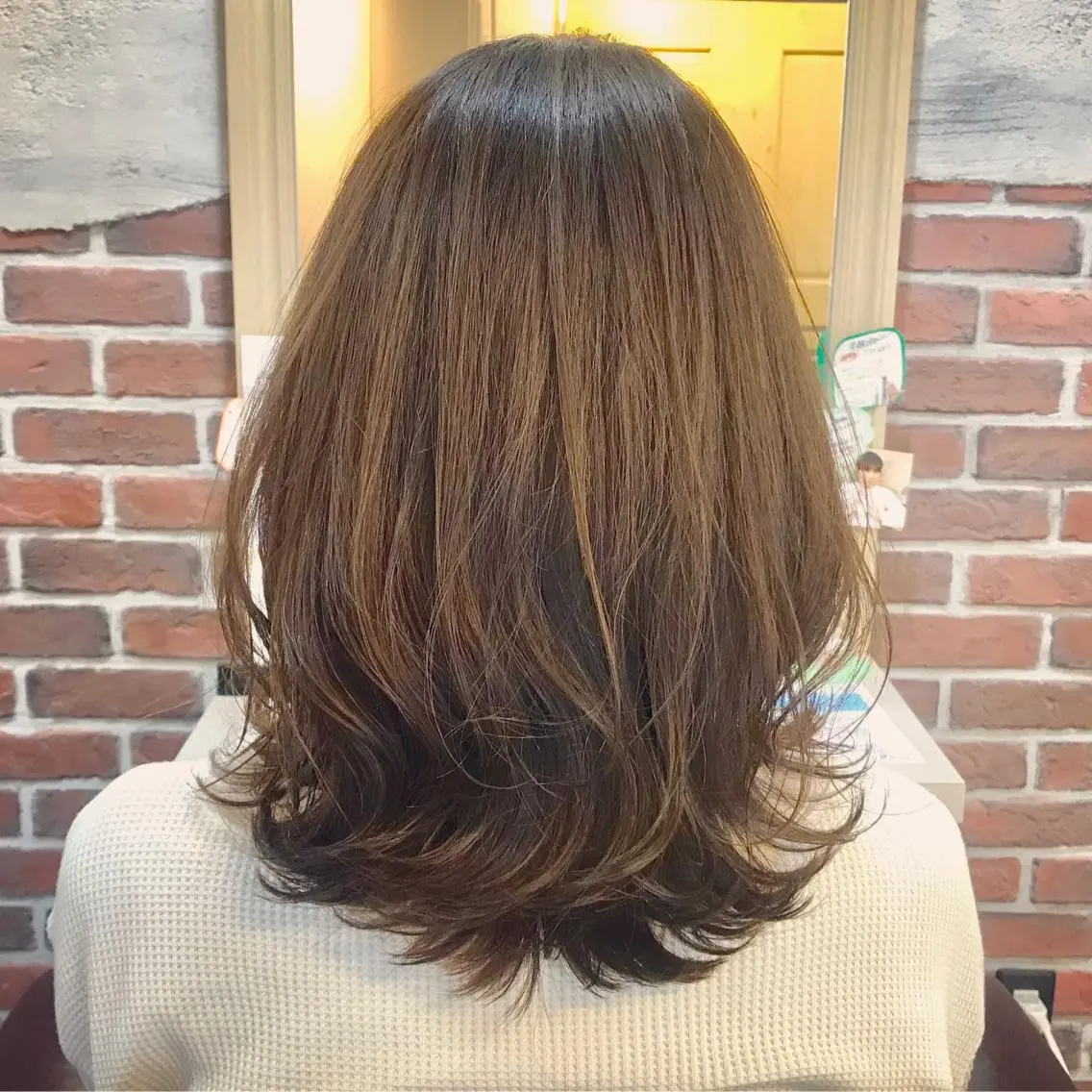 セミロング カラー カット ヘアカラー レイヤーカット/ 根本瑠実のヘアスタイル