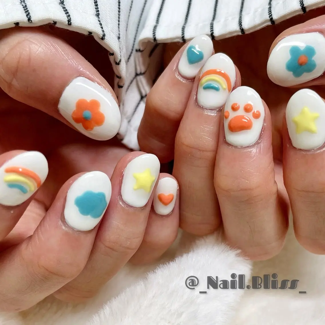 ネイル ハンドネイル NAIL BLISSのネイルデザイン