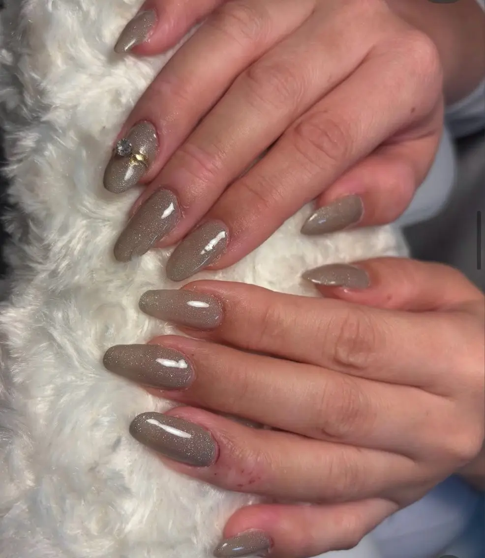 ネイル フラッシュネイル フットネイル フレンチネイル ジェルネイル ガラスフレンチ Nail salon Natulalのネイルデザイン