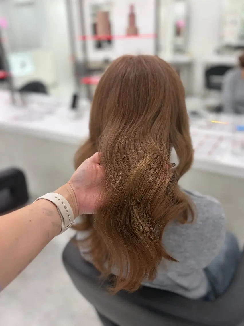 ロング カラー ヘアアレンジ カット ヘアカラー トリートメント さくら🍒 暖色カラー/髪質改善のヘアスタイル
