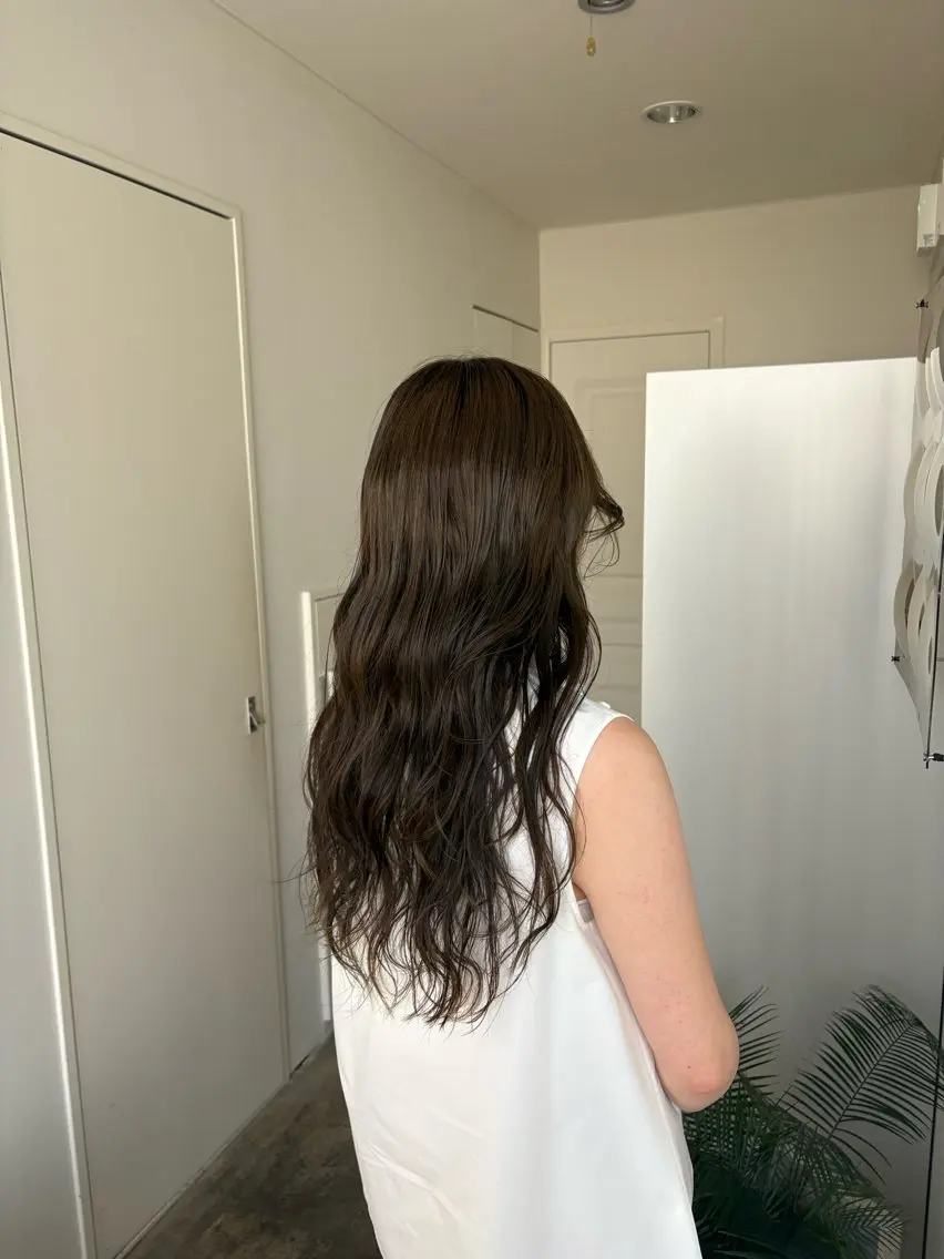 ロング カラー 透明感カラー グレージュ オリーブグレージュ オリーブグレー レイヤー/髪質改善/ 吉野　妃香のヘアスタイル
