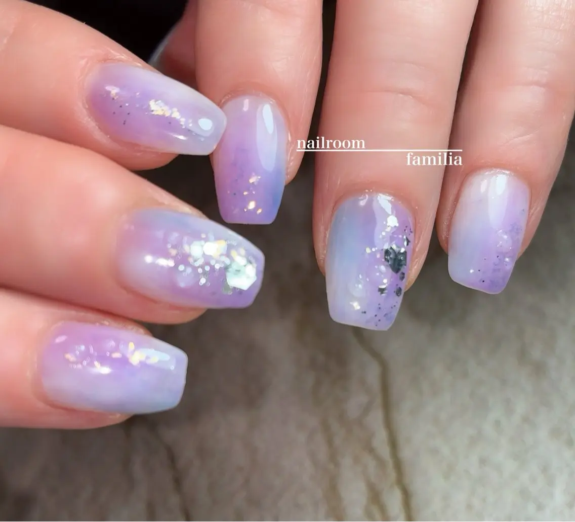 ネイル ハンドネイル -nailroom- familiaのネイルデザイン