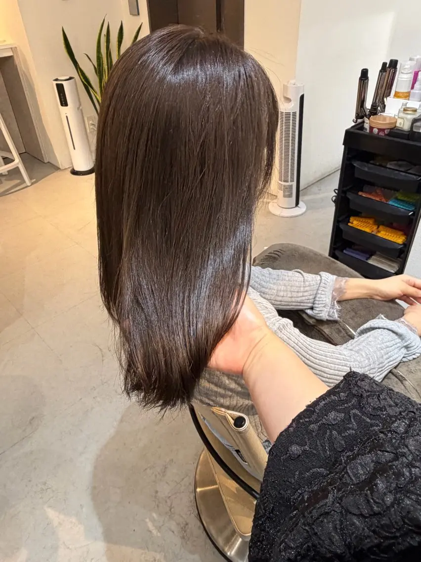 ミディアム カット ヘアカラー トリートメント ✨色持ちの良い艶 カラー✨蟹江真世のヘアスタイル