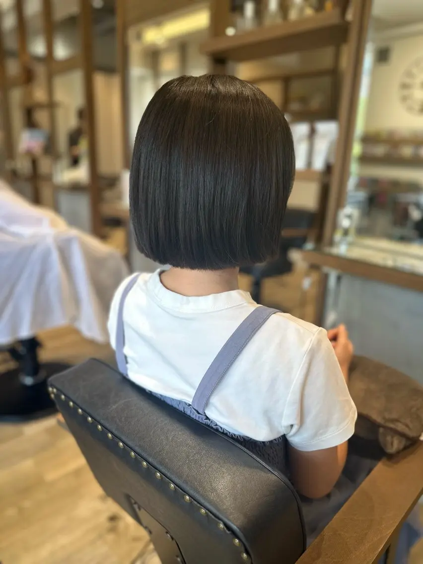 ショート ボブ 石原 麻菜のヘアスタイル