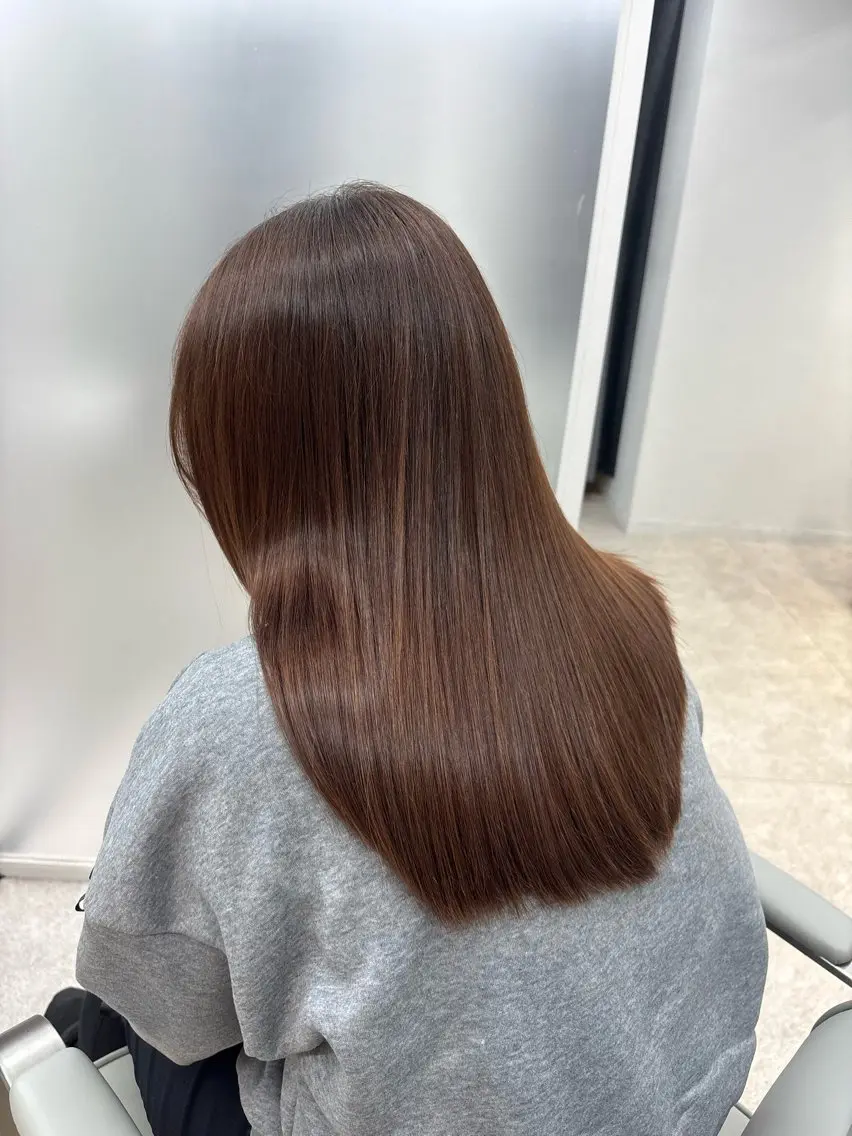 セミロング カラー カット ヘアカラー トリートメント ヘッドスパ ヒマワリ🌻/ ワンホン×艶髪特化のヘアスタイル