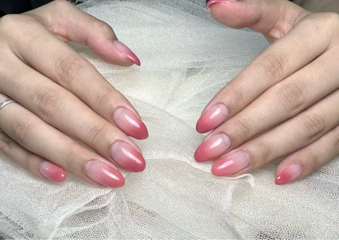 ネイル みゆ🐰 Gloss nailのネイルデザイン