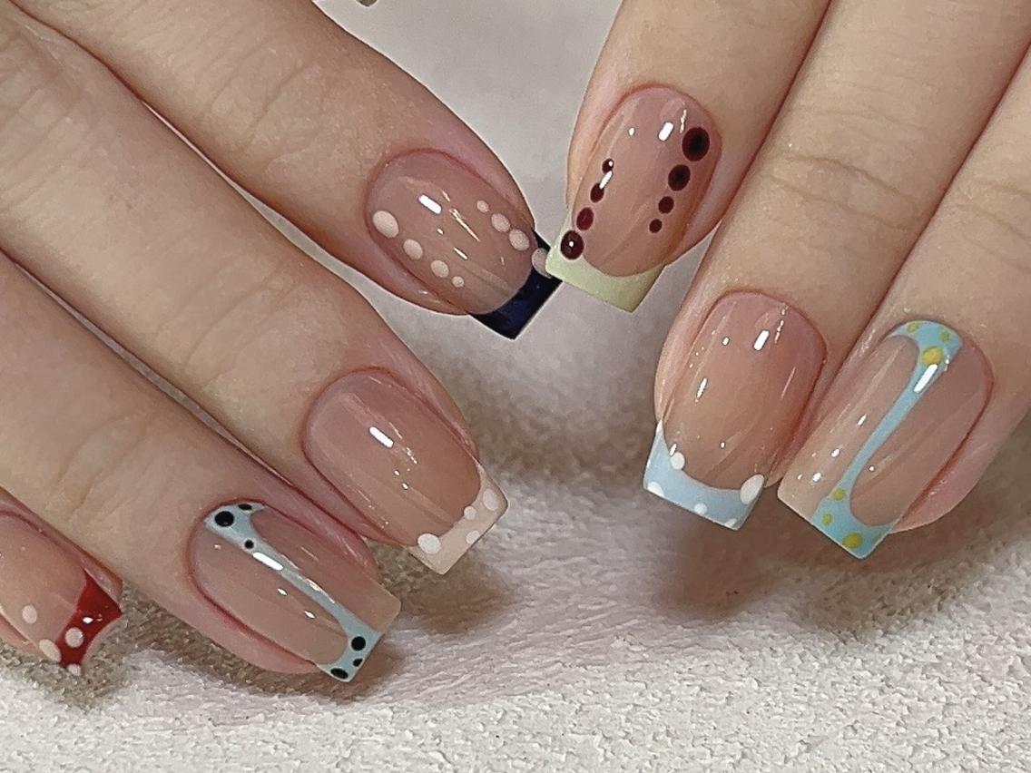 ネイル MoonNail サキのネイルデザイン