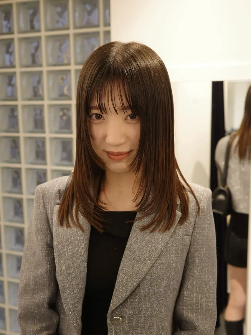 セミロング カラー カット ヘアカラー トリートメント 村田 りょうやのヘアスタイル