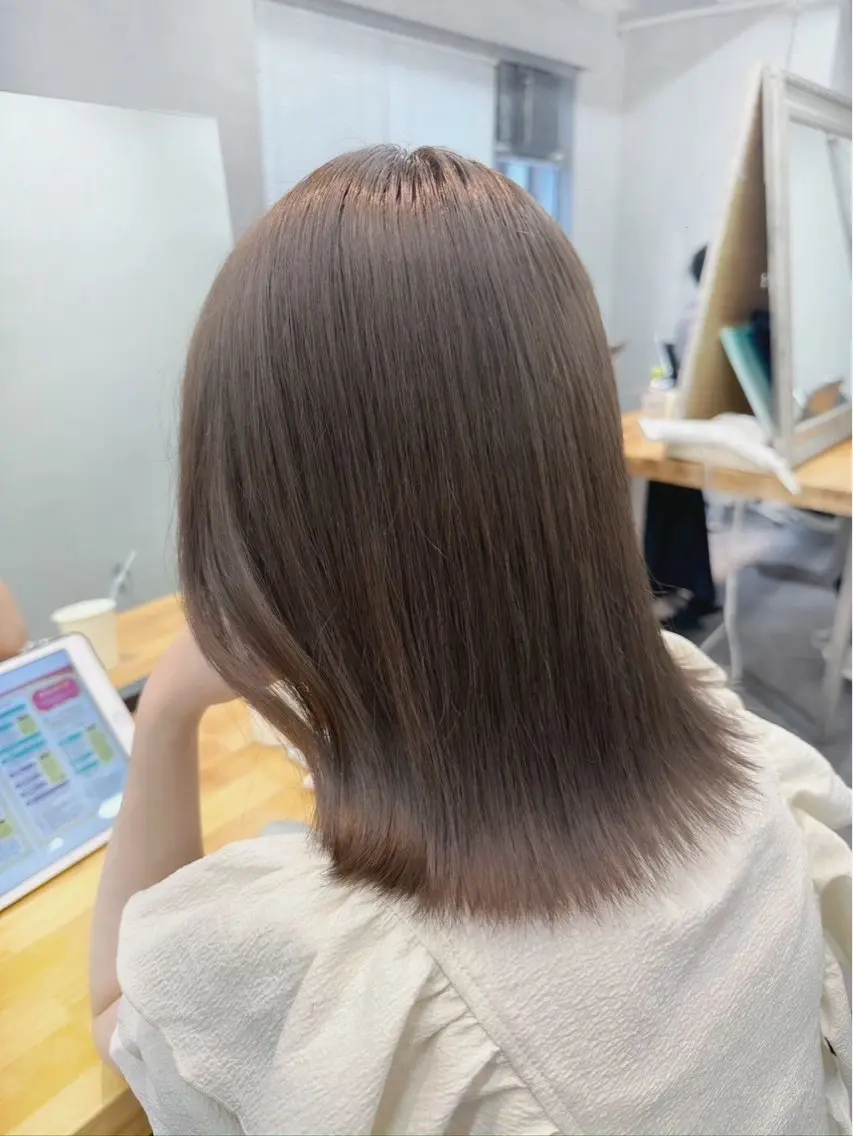 ミディアム ヘアカラー ヘアセット 🧸🍯ダブルカラー モデルmio🍯🧸のヘアスタイル