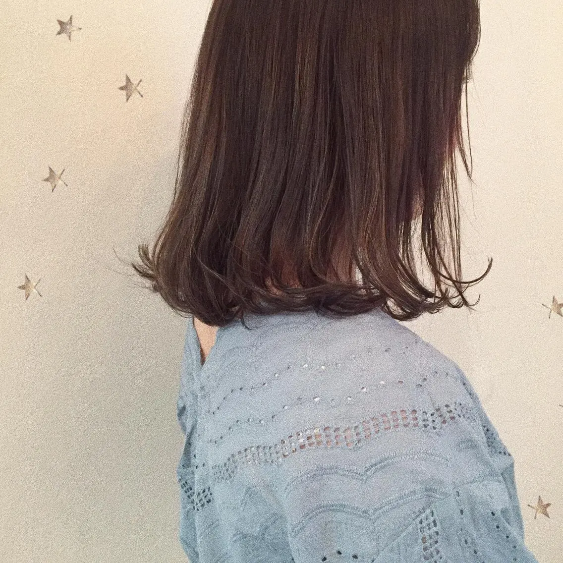 ミディアム ハイライト 市川 千夏のヘアスタイル