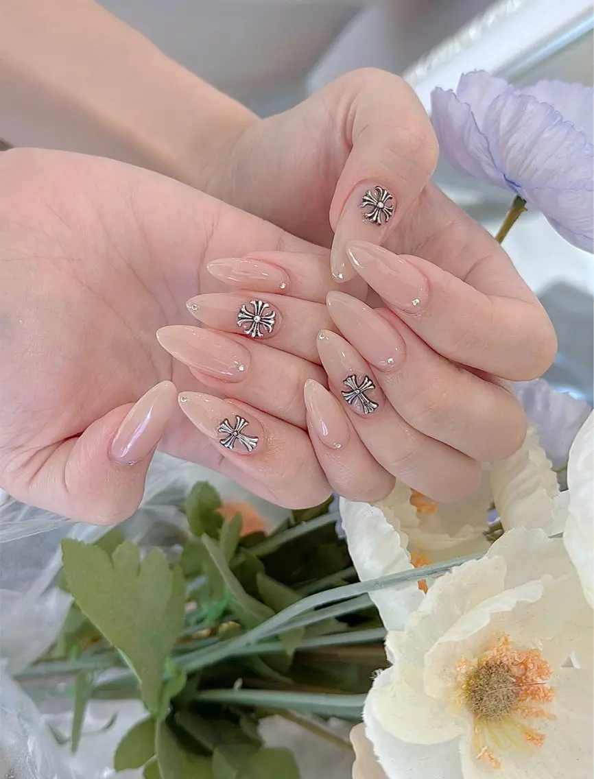 ネイル ハンドネイル ハンドケア NANA NAILのネイルデザイン