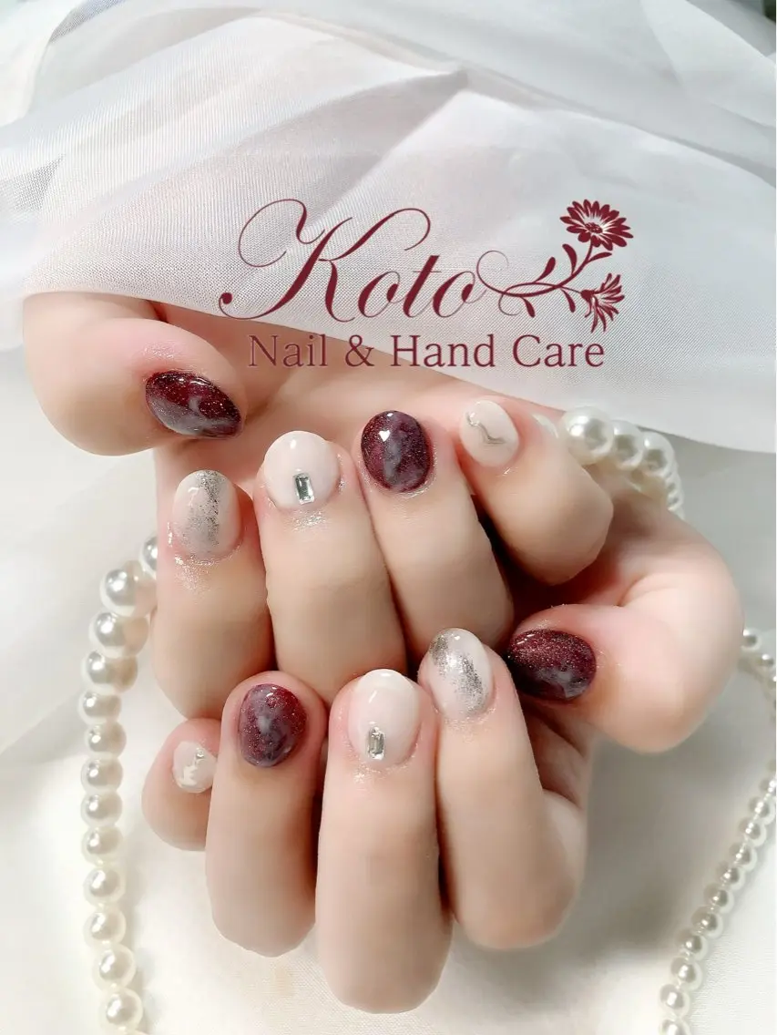 ネイル 長さ出し ジェルネイル 持ち込み ニュアンスネイル 赤色 ハンドネイル Nail Salon KOTOのネイルデザイン