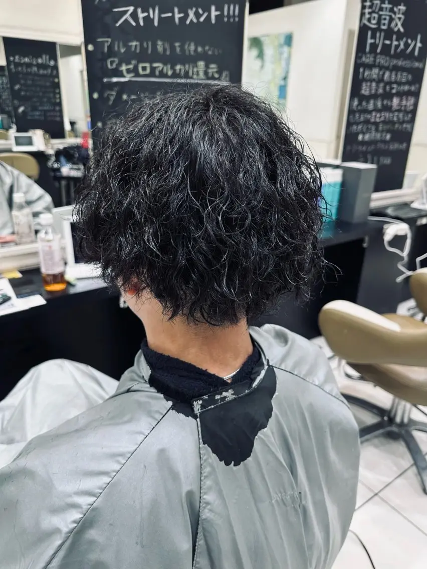 メンズ 新居 正義のヘアスタイル