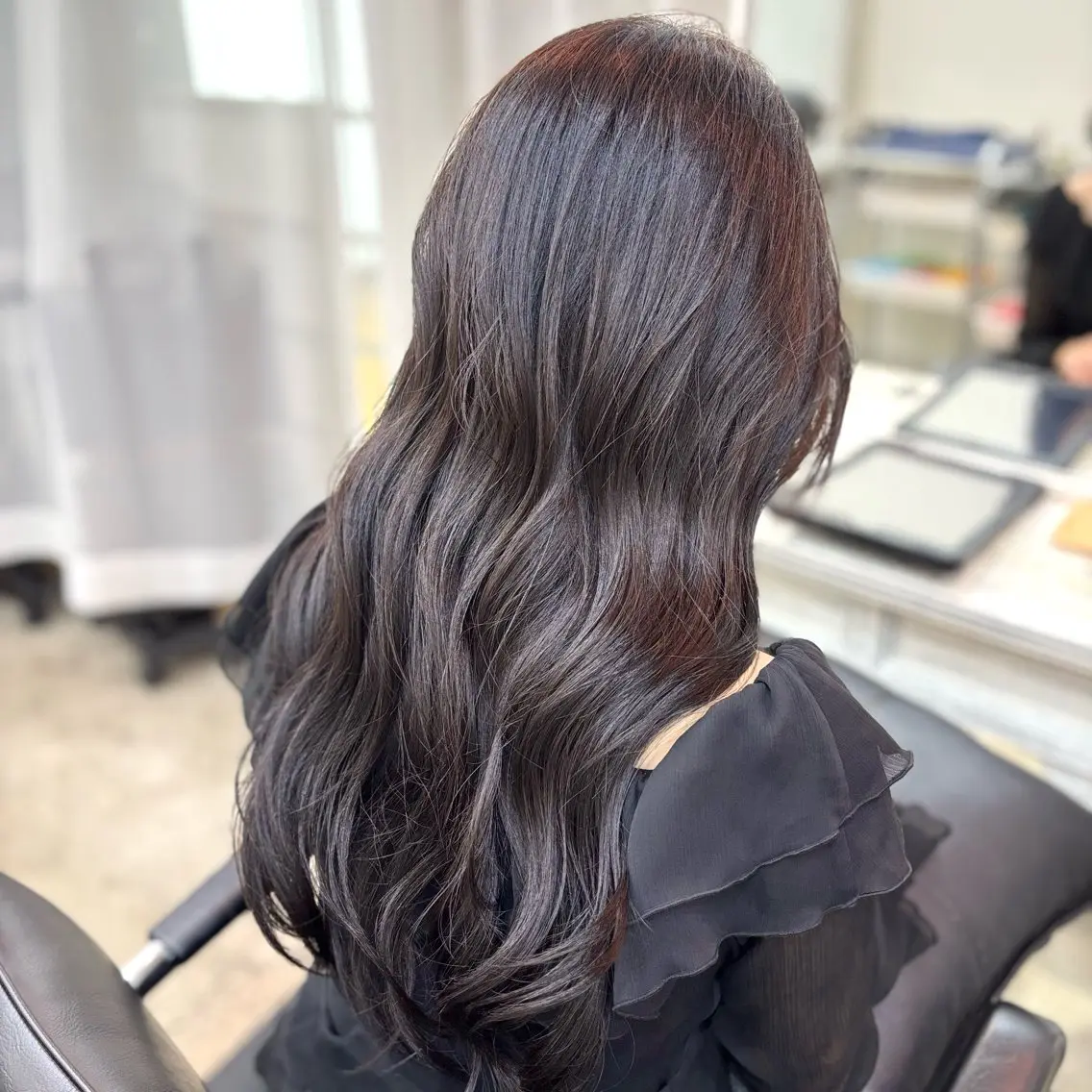 ロング カラー ブラウンカラー ヘアカラー トリートメント 艶髪‎カラー🤍 RIKAのヘアスタイル