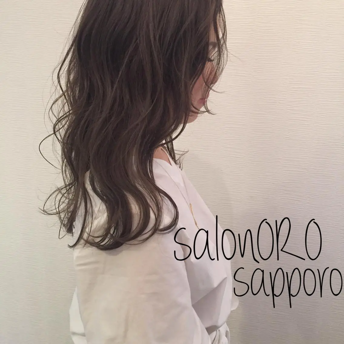 ロング カラー ブリーチ グラデーションカラー グレージュ ハイライトカラー ブリーチなしカラー カット ヘアカラー トリートメント 池田 真由美のヘアスタイル