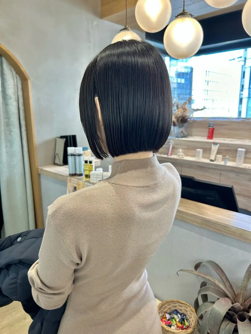 ミディアム カット ヘアカラー 縮毛矯正 トリートメント 🩵縮毛矯正/ブリー チ/髪質改善/いつかのヘアスタイル