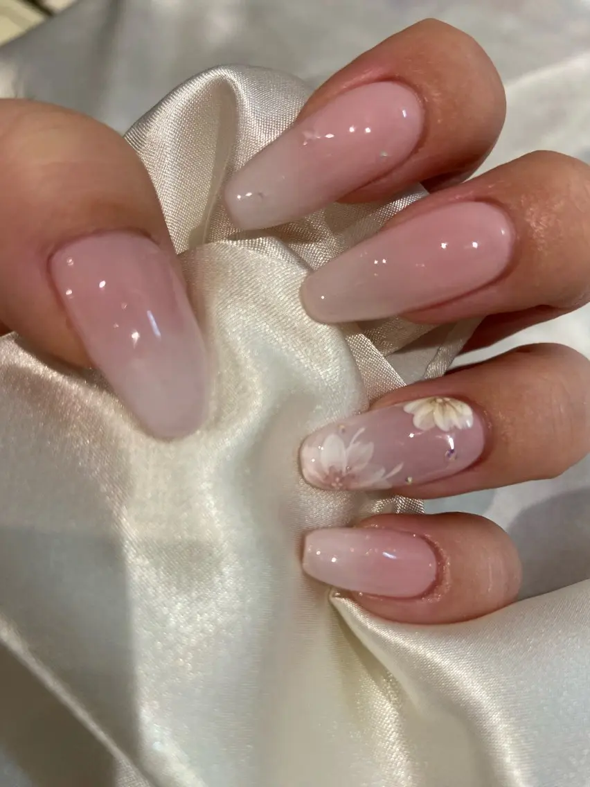 ネイル ハンドネイル ecrin エクラン Haruka🌼のネイルデザイン