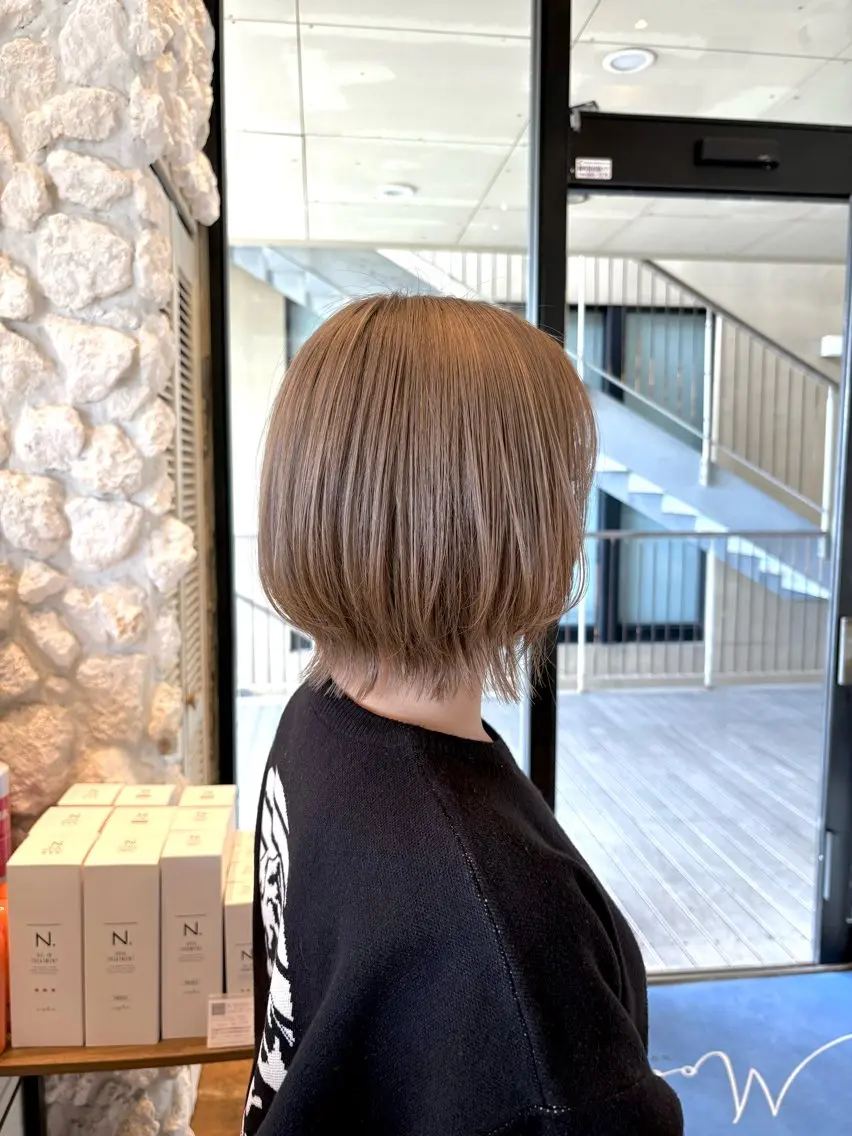 ショート カラー 山口 南のヘアスタイル