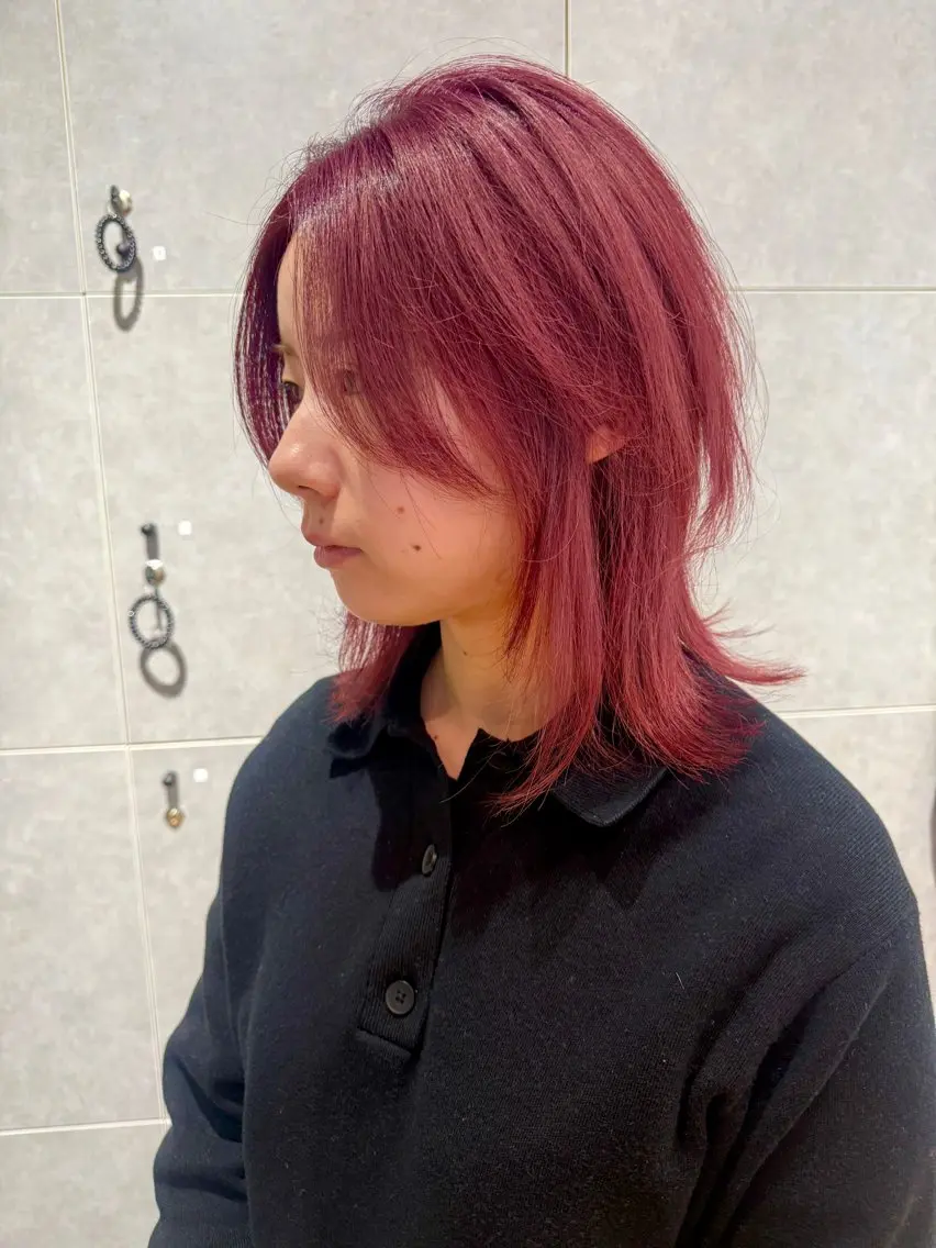 セミロング 🤍透明感カラー🤍 三浦瑠璃のヘアスタイル
