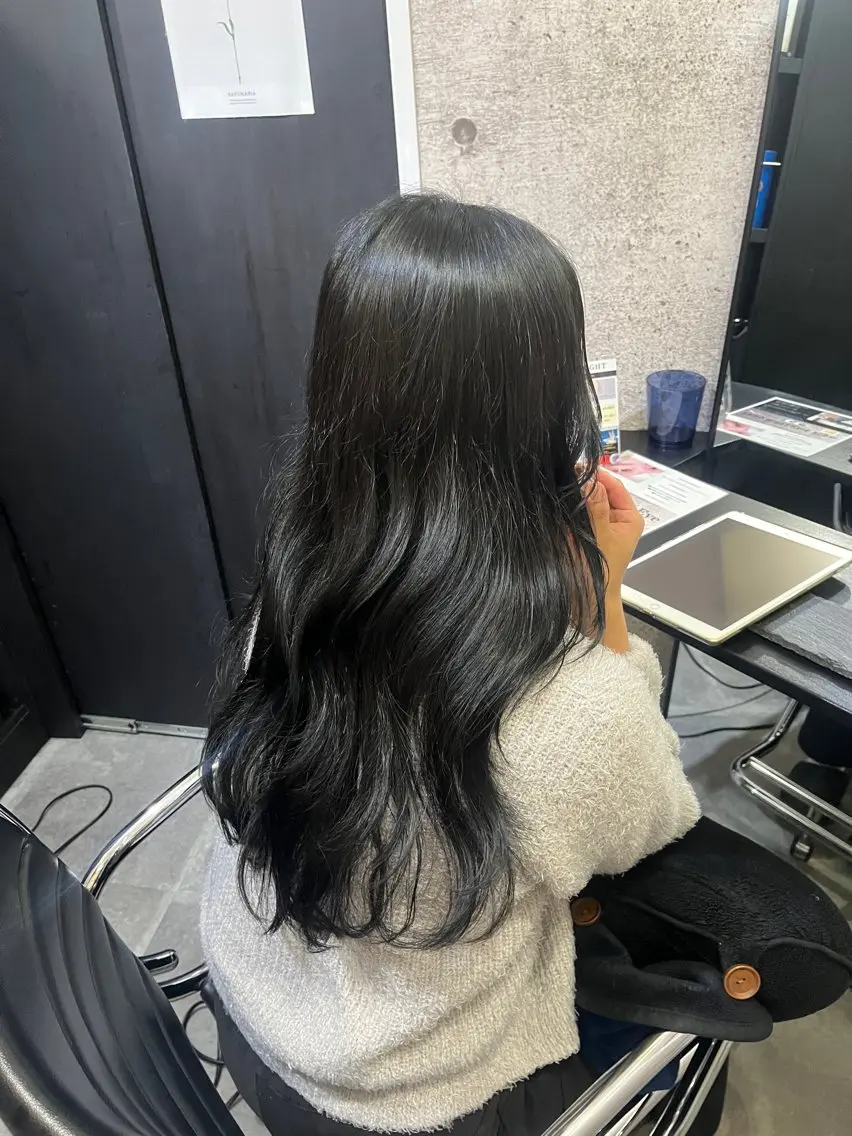 ロング カラー day&night 【ひなこ】のヘアスタイル