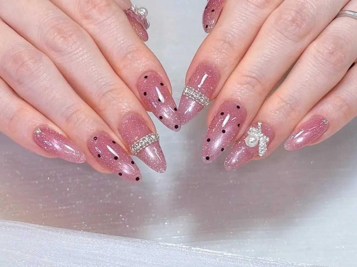 ネイル muguet🎀 chika🫧のネイルデザイン